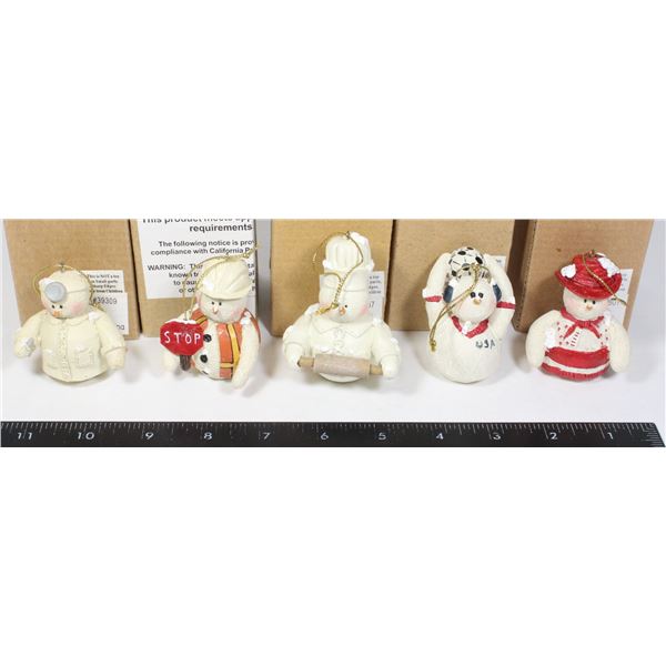 NEW SET 5 CHRISTMAS TREE ORNAMENTS