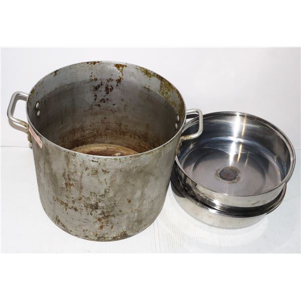 THEE COOKING POTS, TWO NO HANDLES