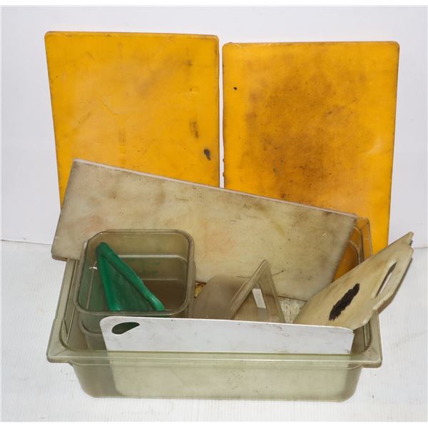 FULL SIZE INSERT (SOME CHIPS/ CRACKS) FULL OF