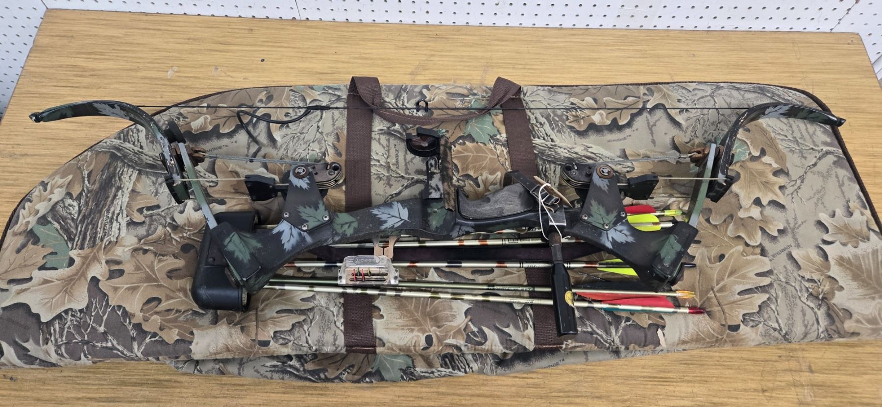 Oneida Aero Force x80 Compound Bow (c47)