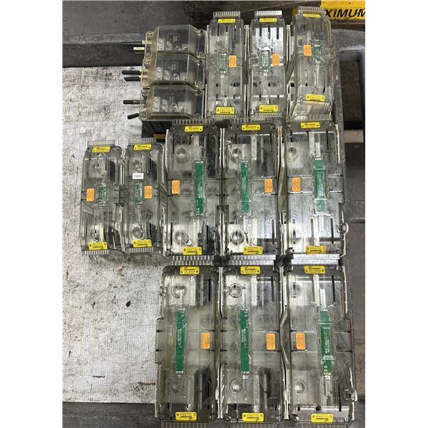 Lot of Assorted Eaton Bussmann Fuse Holders