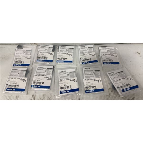 Lot of (10) Omron #E3Z-T81C-G0SRD-CN Sensors