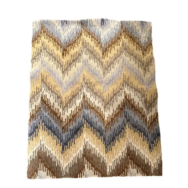 Home Accents - Hand Tufted Rug - Approx 84in x 60in x 84in