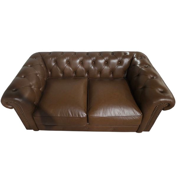 BNIB - Loveseat Fiero Chestnut Buckingham - Retail Price: $3249,  H27" x W66" x D36"