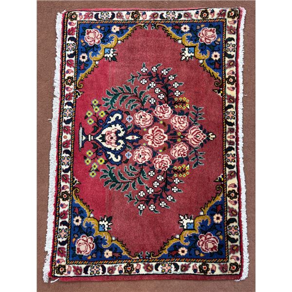Qom - 100% Authentic Hand Knotted Wool Persian Rug - Handmade in Iran - 1.9" x 2.7 " ft -