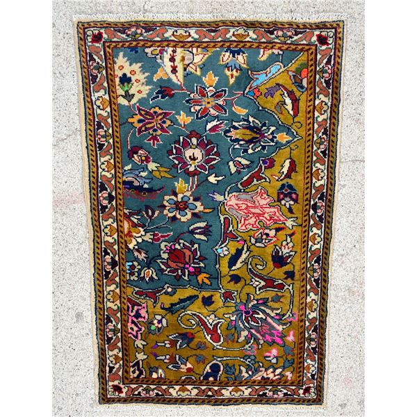 Arak - 100% Authentic Hand Knotted Wool Persian Rug - Handmade in Iran - 3.11" x  2.6 " ft