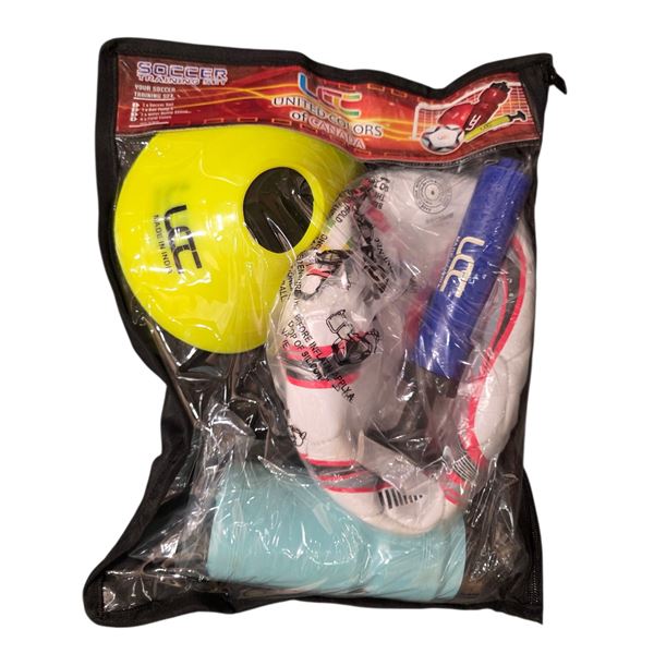 Case of 15 Packs United Color of Canada Training Sets - Size 4 (Each Pack: Soccer Ball, Water Bottle