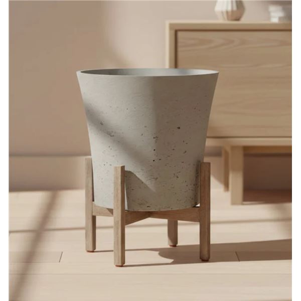 BNIB LH Home Patio Tapered Large Standing Pot Large - White Wash, RV: $198 CAD (PAT026-L)