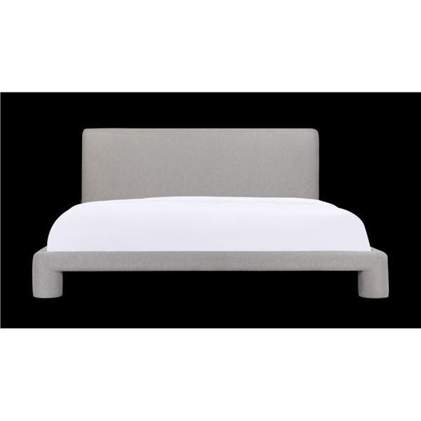 BNIB Sunday's - Lunar King Bed Silver - 83 x 90 x 43 - Retail Price: $2,150.00 - BED-RN-030-040-0