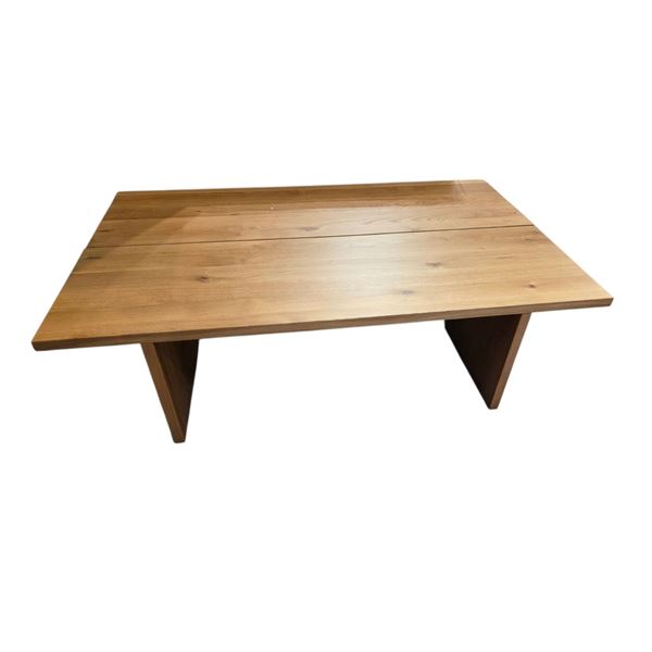 BNIB Sunday's - Plane Coffee Table Oak - COF-BC-008-050