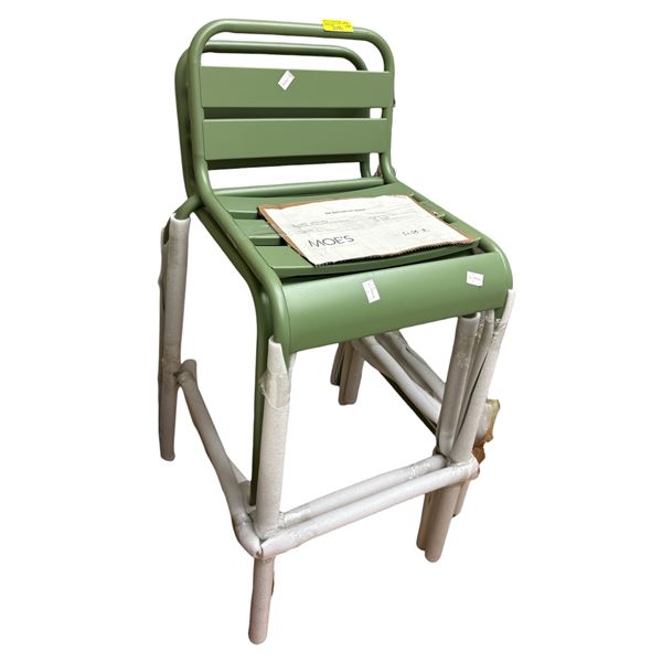 New - Moe's Set of 2 Kade Outdoor Bar Stool - Green (SMP-QX-1022-16)