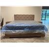 Image 2 : King Size Modern Upholstered Platform Bed