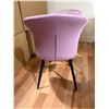 Image 4 : Set of 4 pink blush dining chairs