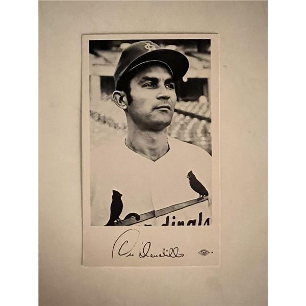Vic Davalillo facsimile signed photo. 3x5 inches