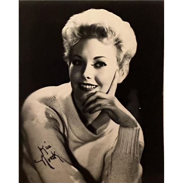 Kim Novak facsimile signed photo. 3x5 inches