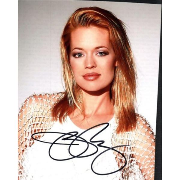 Jeri Ryan facsimile signed photo