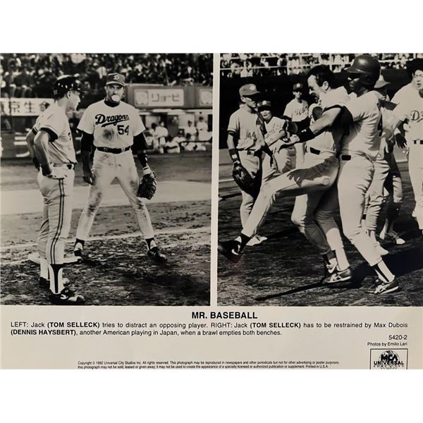 Tom Selleck unsigned photo