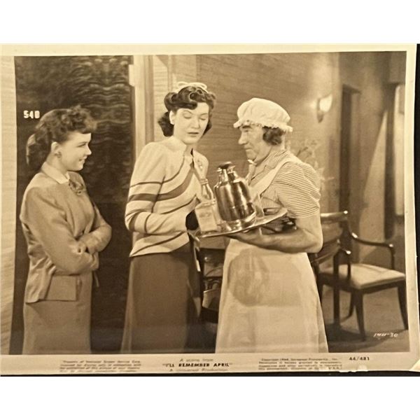 I'll Remember April 1944 Movie Unsigned Photo