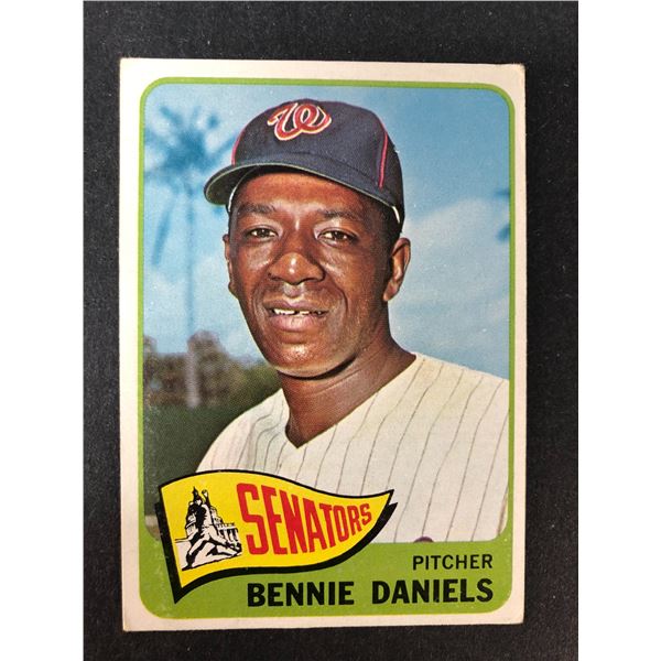 1965 Topps - Bernie Daniels - Senators 129
