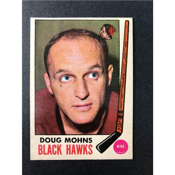 1969-70 OPC - Doug Mohns - Black Hawks 72