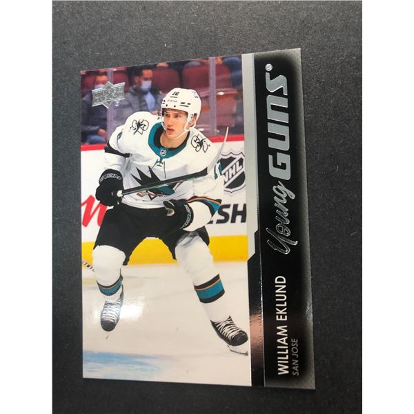 2021-22 UD Young Guns - William EKLUND ROOKIE - Sharks