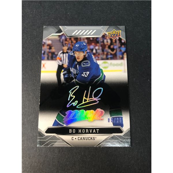 2019-20 MVP /25 Super Script - Bo HORVAT - Canucks