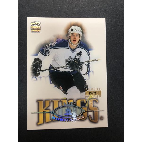 2001 Paramount HOLO GOLD /74 - Luc Robitaille - Kings