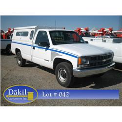 1998 CHEVROLET 2500 REG CAB, 