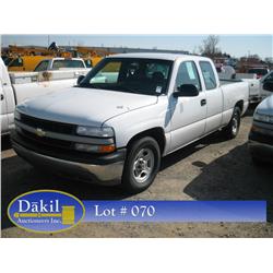 2002 CHEVROLET C-1500 4 DR, EXT CAB, 