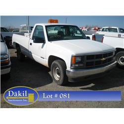 1996 CHEVROLET C-1500 REG CAB, 