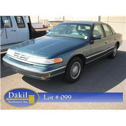 1996 FORD CROWN VIC 