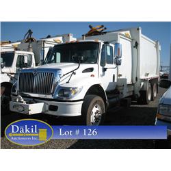 2003 IHC 4900 REFUSE TRUCK, 