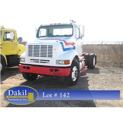 1999 INTERNATIONAL 8100 