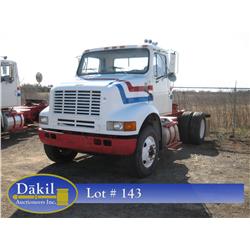 1999 INTERNATIONAL 8100