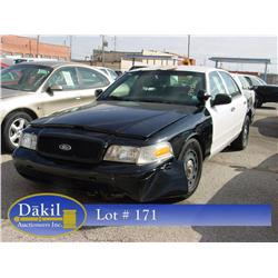 2003 FORD CROWN VIC POLICE CAR, 