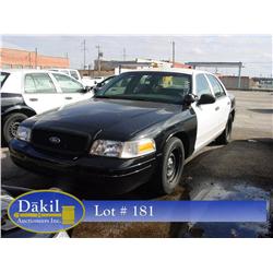 2002 FORD CROWN VIC POLICE CAR, 