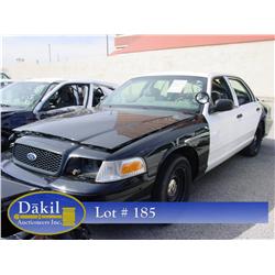2001 FORD CROWN VIC POLICE CAR, 