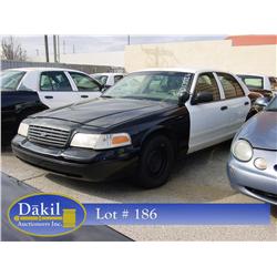 2000 FORD CROWN VIC POLICE CAR, 