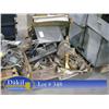 Image 1 : PALLET OF MISC; 