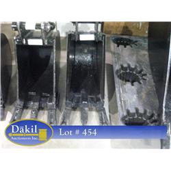 BUCKET - FITS BOBCAT 331 TRACKHOE; 