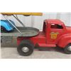 Image 4 : Lincoln Auto Transport Truck and Trailer Pressed Metal 1940s or 1950s 25" Plus 3 Plastic Cars