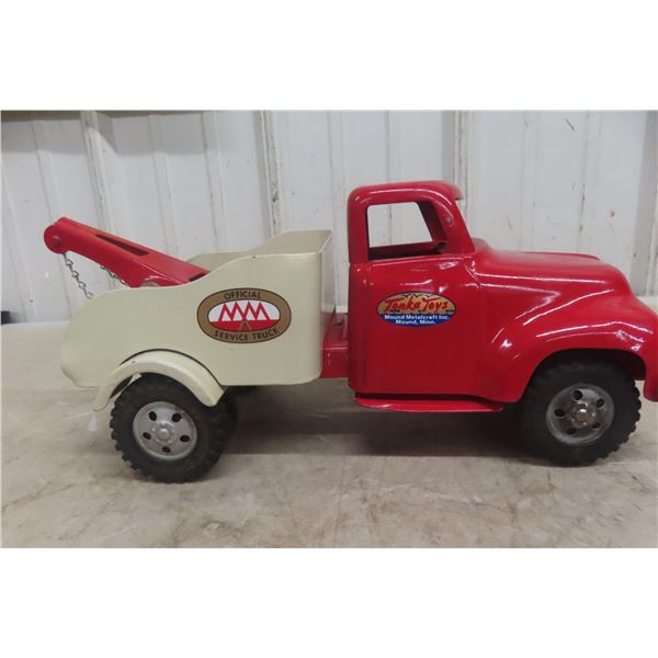 Tonka Wrecker Tow Truck Pressed Steel 1950s 13" Long
