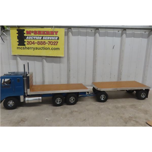Fred + Hampson Smith Miller Kenworth Flatbed Truck w/ Metal Pup Trailer 1970s 37" Long No 1200 of 1