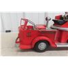 Image 2 : Doepke Model Toys Rossmoyne Ariel Ladder Truck Pressed Steel 1950s 33" Long