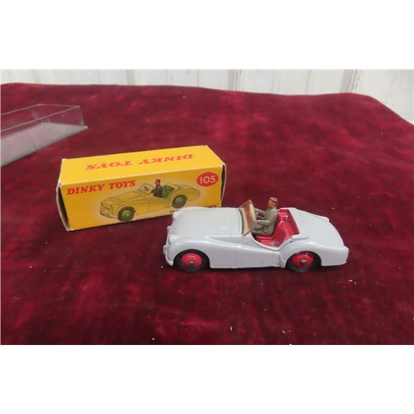 Dinky No 105 Triumph TR2 1957 to 1960 1/43 Scale in Box