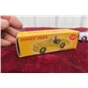Image 8 : Dinky No 105 Triumph TR2 1957 to 1960 1/43 Scale in Box