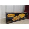 Image 16 : Reuhl John Deere 840 Diesel with Scraper 1/24 Scale Die Cast in Box