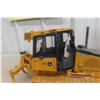 Image 8 : Ertl Precision Construction John Deere 650J Dozer with Ripper 1/16 Scale Die Cast in Box