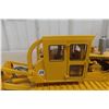 Image 7 : First Gear Construction Pioneers International TD 25 Crawler with Ripper 1/25 Scale Die Cast in Box