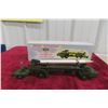 Image 1 : Dinky Supertoys No 666 Missile Erector Vehicle with Corporal Missile and Launching Platform 1959 to